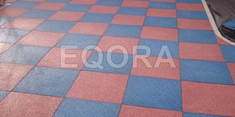 Резиновое покрытие из крошки для автосервисов в Реутове