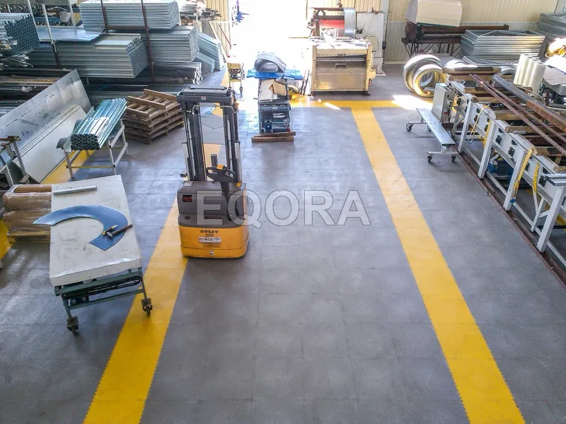 Резиновые покрытия из крошки для производственного цеха в Реутове