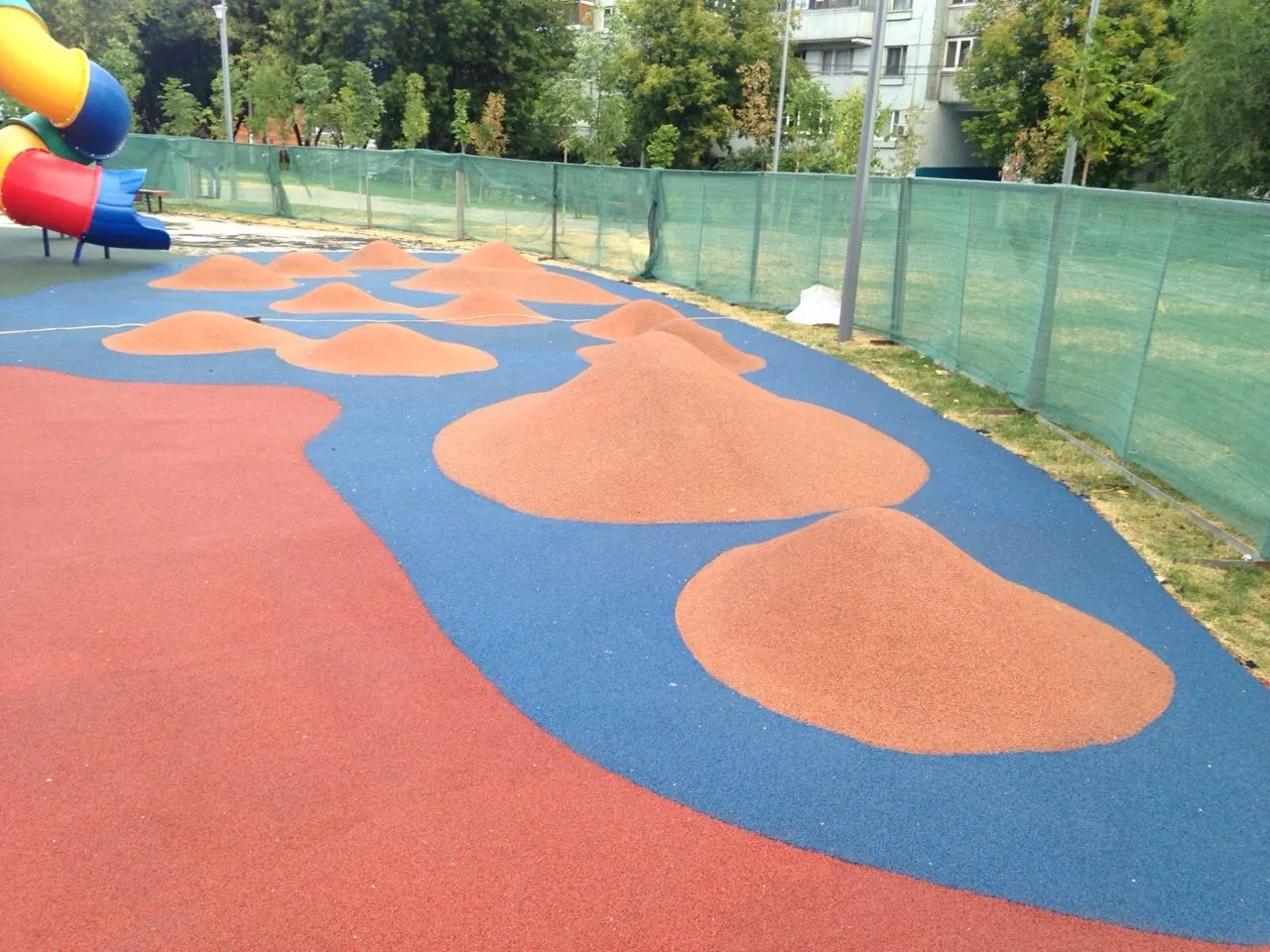 Какие формы можно создать из геопластики в Реутове?