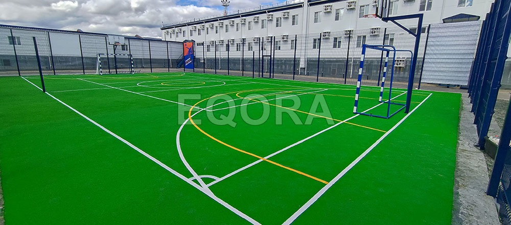 устройство бесшовного покрытия из каучуковой EPDM крошки фото2